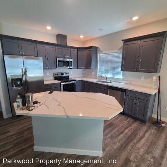 Foto del edificio - 2 br, 1 bath House - 17621 Vine Lane SE