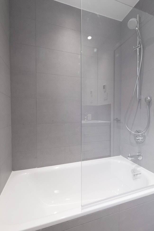 Photo du bâtiment - 5552 Snowdon Street