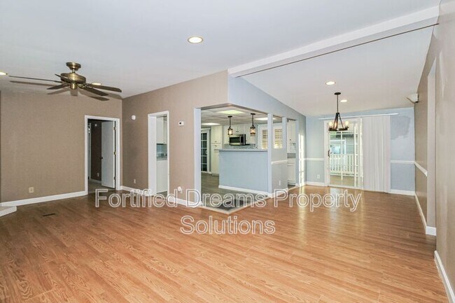 Foto del edificio - 9451 Green Loop Rd NE