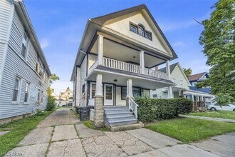 Building Photo - 3209 W 92nd St