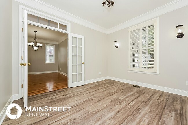 Foto del edificio - 107 Denham Square
