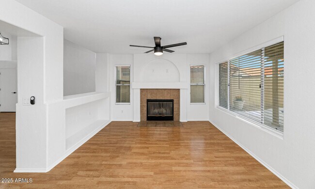 Foto del edificio - 4630 E Campo Bello Dr