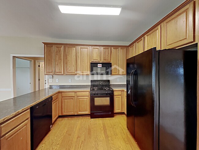 Foto del edificio - 3787 Idlewild Pl
