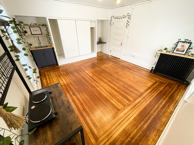 Foto del edificio - 3721 Cottage Grove Ave