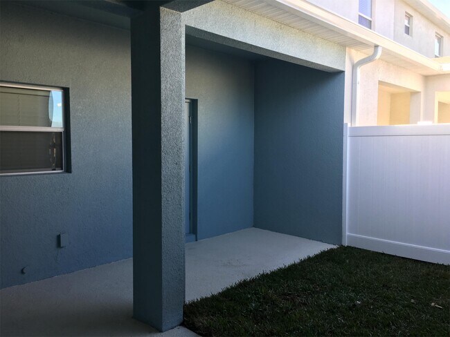 Foto del edificio - 11635 Mystery Ln