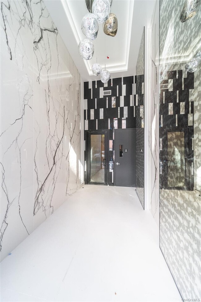 Building Photo - 132-59-132-41 41st Rd