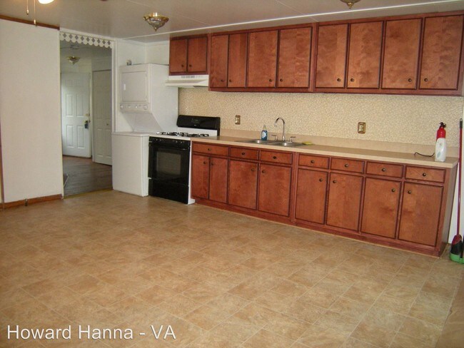 Building Photo - 3 br, 2 bath House - 2402 Andrews Boulevard