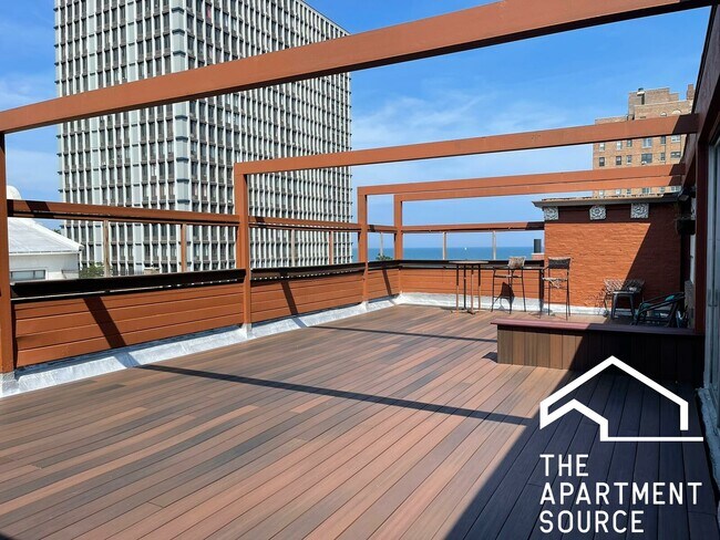Foto del edificio - 7270 S South Shore Dr