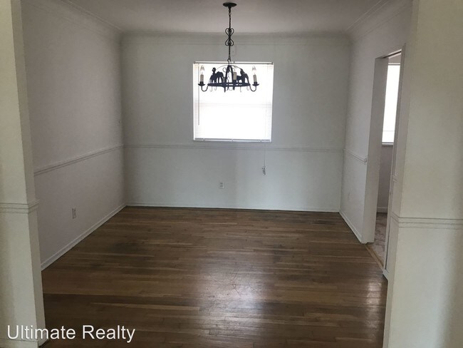 Building Photo - 2523 Netherton Dr