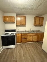 Building Photo - 105 Ave B