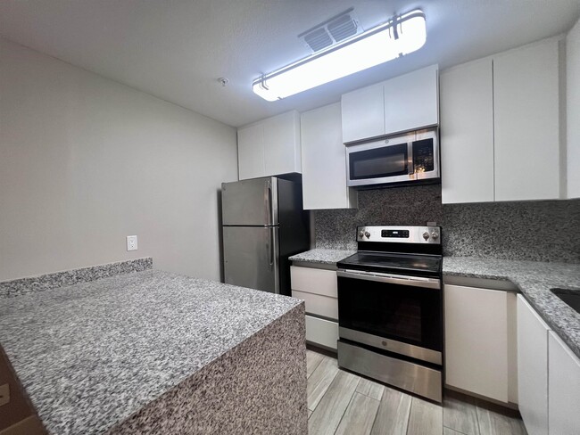 Building Photo - 8218 Casa Verde Rd