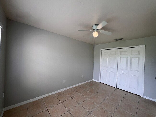 Foto del edificio - 630 SE 14th St