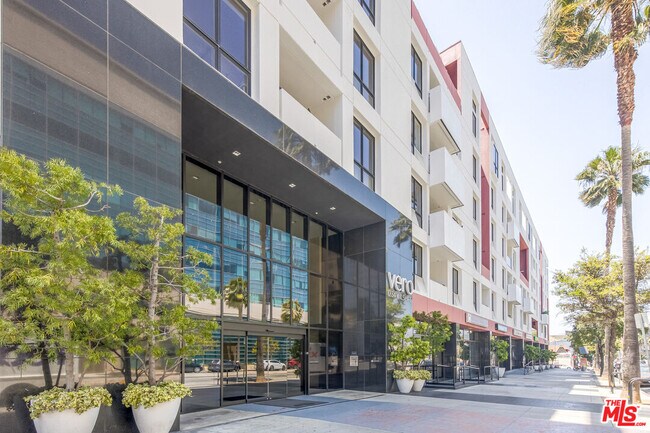 Foto del edificio - 1234 Wilshire Blvd