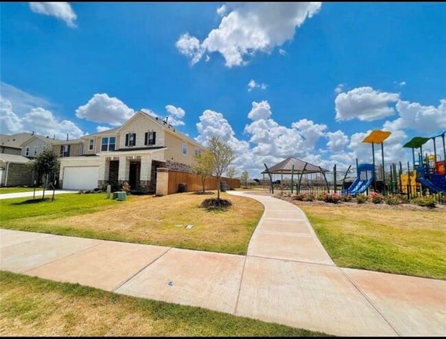 Foto del edificio - 4939 Hickory Deer Ln