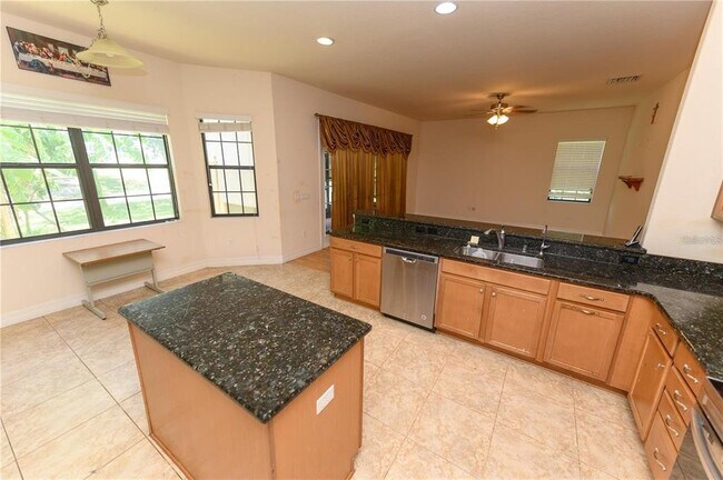 Foto del edificio - 8402 Prestbury Dr
