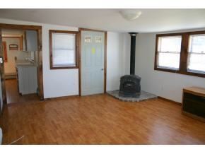 Building Photo - 2 br, 1 bath Apartment - 3 Archery Lane