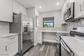 Building Photo - 5243 Treetops Dr