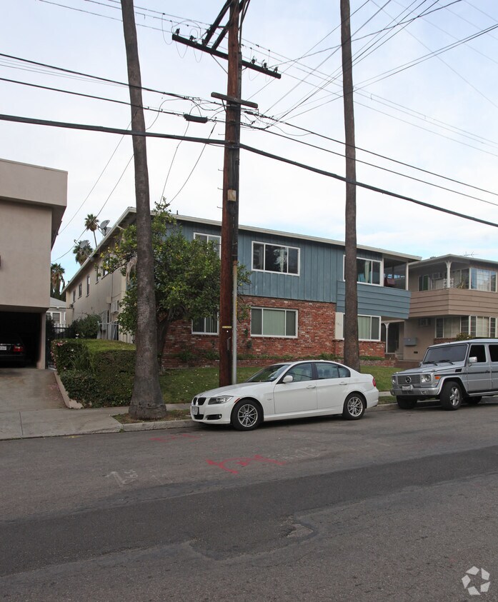 Building Photo - 1811 Taft Ave