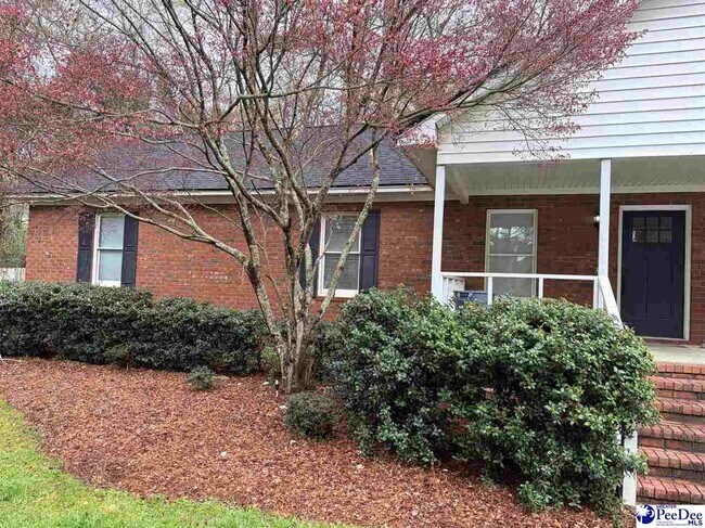 Foto del edificio - 3695 Claussen Rd