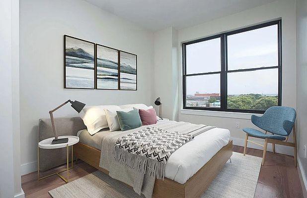 Foto del edificio - 2 bedroom in Bronx NY 10454