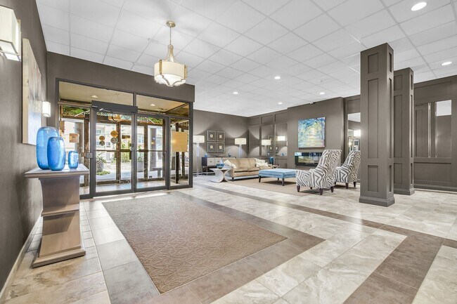 Photo du bâtiment - 549 Ridout St N