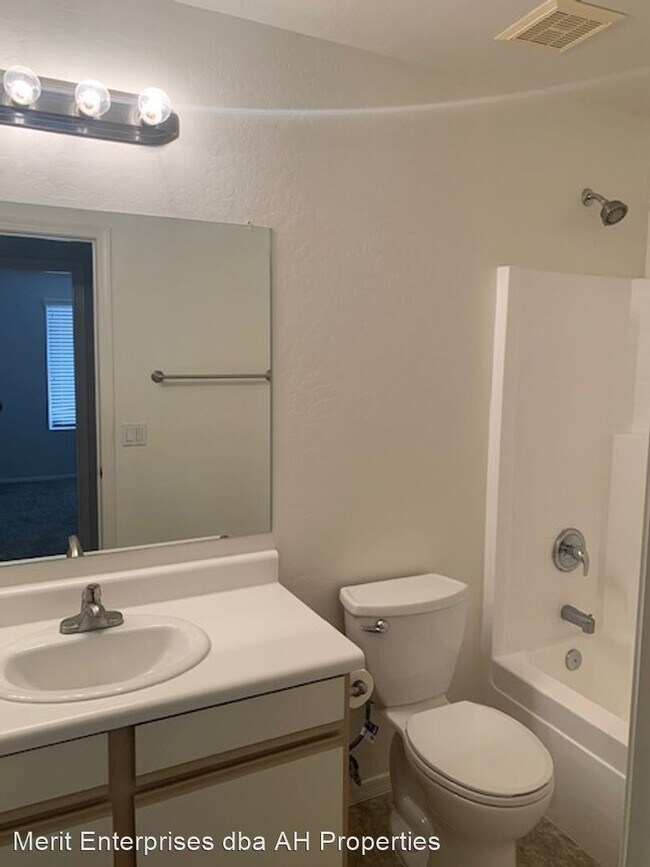 Foto del edificio - 4 br, 2 bath House - 11037 E DELTA AVE