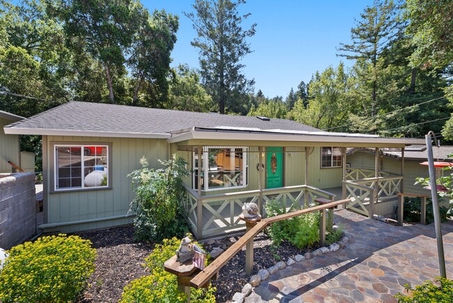 Photo - 475 Riverview Dr Townhome