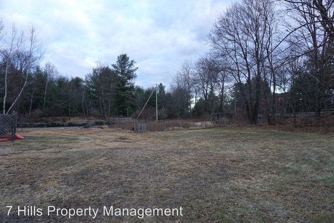 Building Photo - 169 Pleasant St