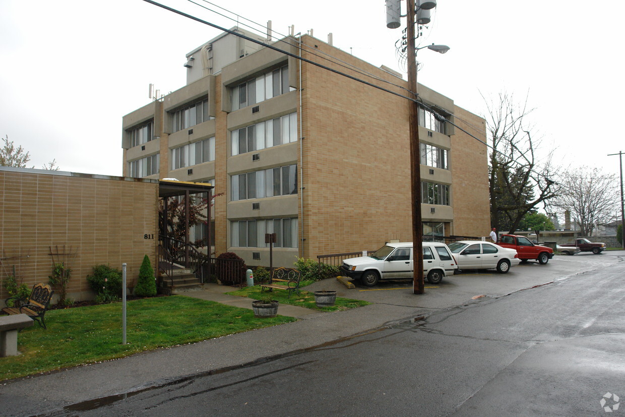 Foto del edificio - St. Andrews Court