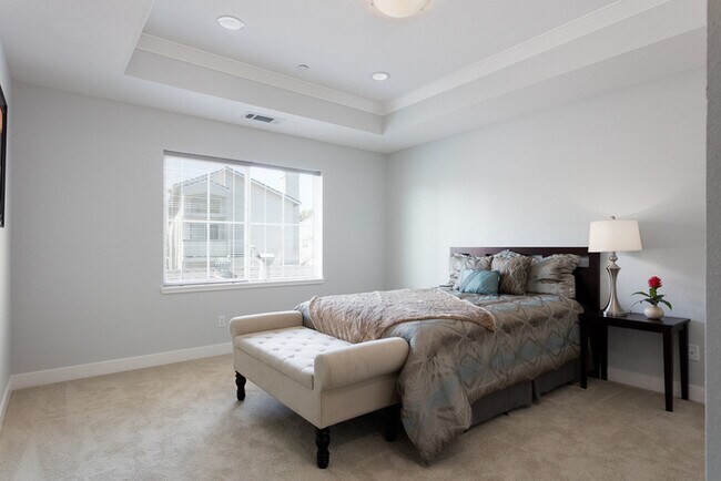 Foto del edificio - 15821 Bella Tierra Ct