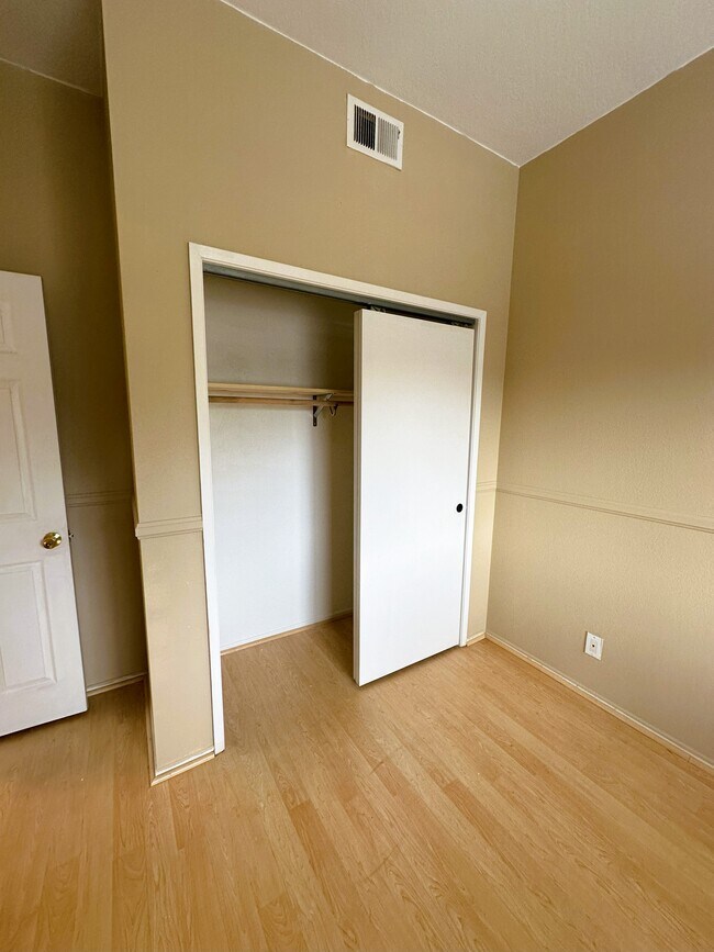 Bedroom 1 Closet - 26441 Brydges Ct