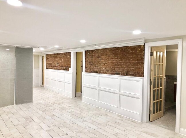 Building Photo - 478 Columbus Ave