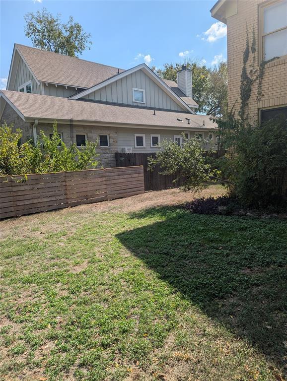 Foto del edificio - 1907 W 38th St