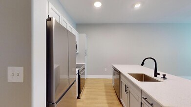 Interior Photo - Towson Promenade