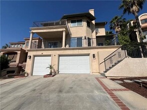 Building Photo - 29641 Vacation Dr