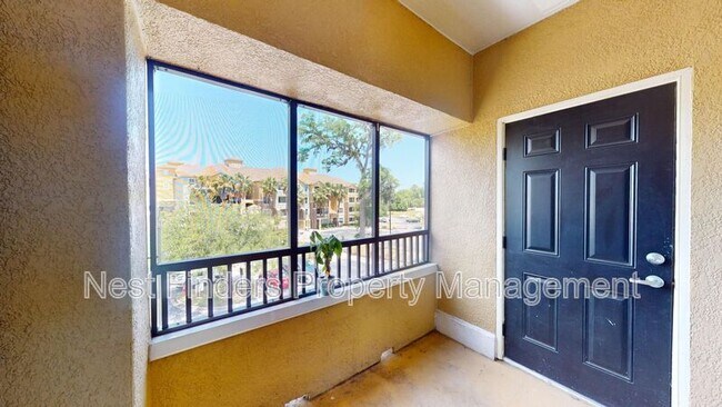 Foto del edificio - 8539 Gate Pkwy W