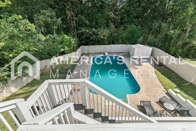 Building Photo - DEPOSIT PENDING! AVAILABLE TO VIEW! Updated 4 Bedroom Alabaster Home with Pool!
