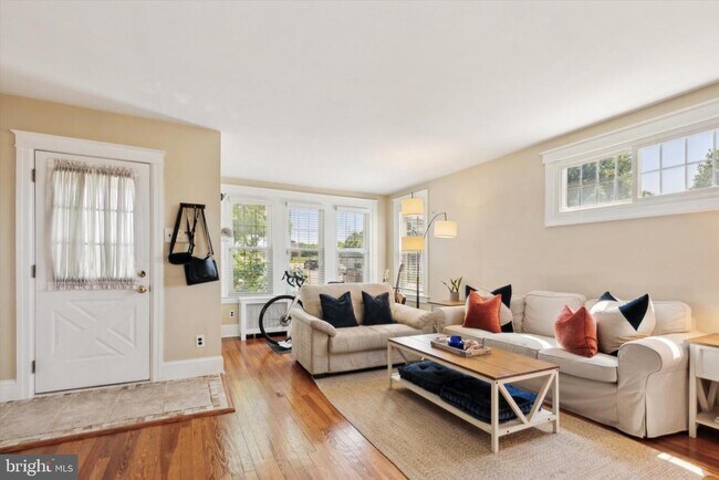 Foto del edificio - 149 E 11th Ave