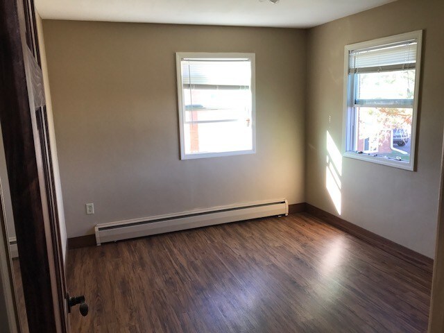 #1 - 325 11th Ave SW