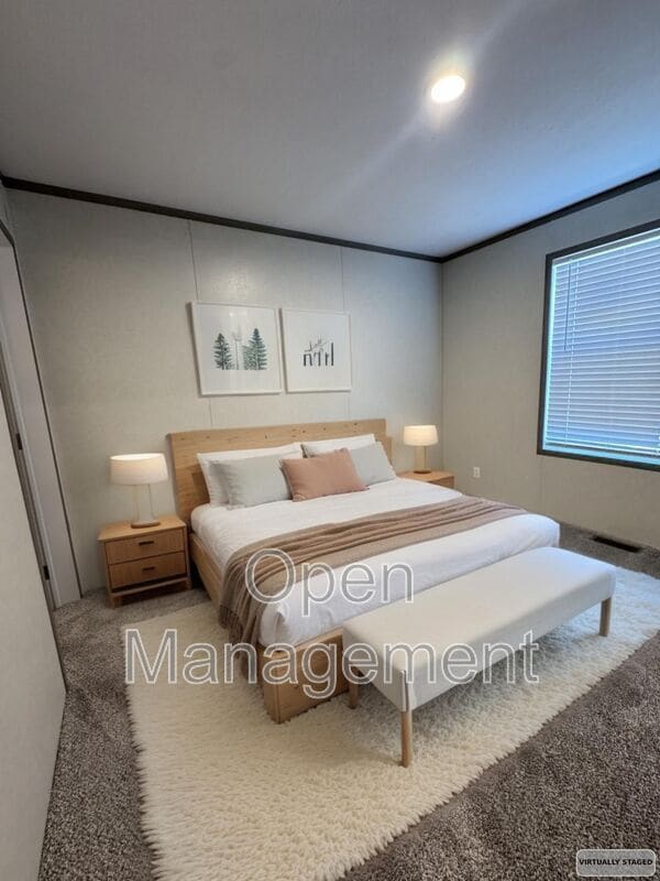 Building Photo - 755 N Tratt St