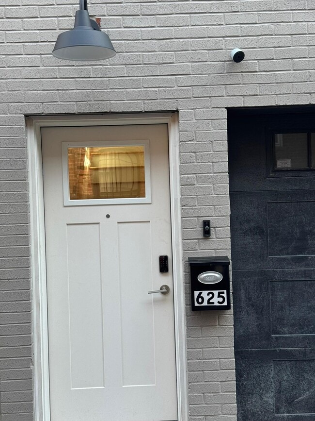 Foto del edificio - 625 Court St