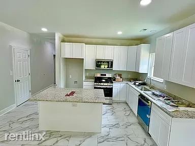 Building Photo - 3 br, 2 bath House - 304 Kentucky Avenue N...