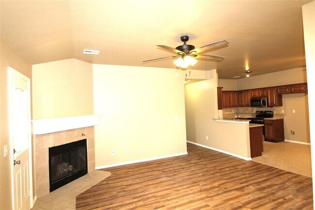 Foto del edificio - 4510 SE 77th St