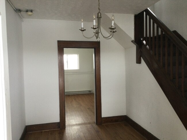 Foto del edificio - 63 Jones Ave