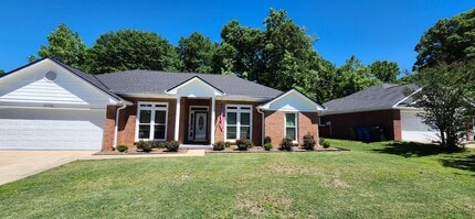 Building Photo - 6725 Stone Creek Ct