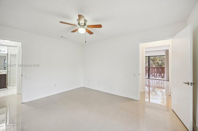 Foto del edificio - 7024 SW 114th Pl