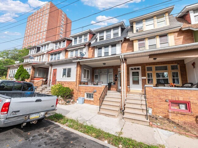 Foto del edificio - 135 S 15th St