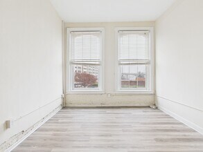 Interior Photo - Flats at 14th