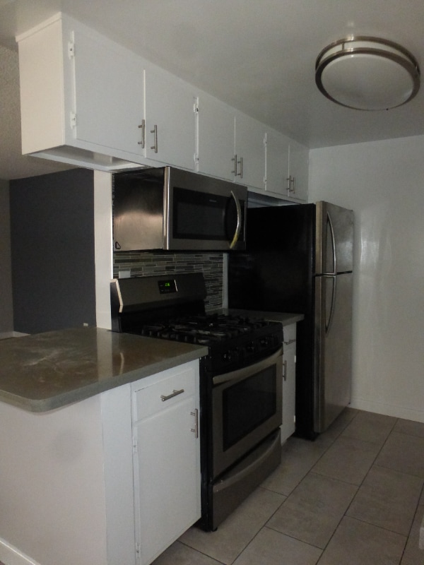 Primary Photo - 20810 Amie Ave