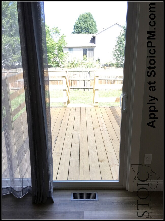 Foto del edificio - 2810 Raphael Dr